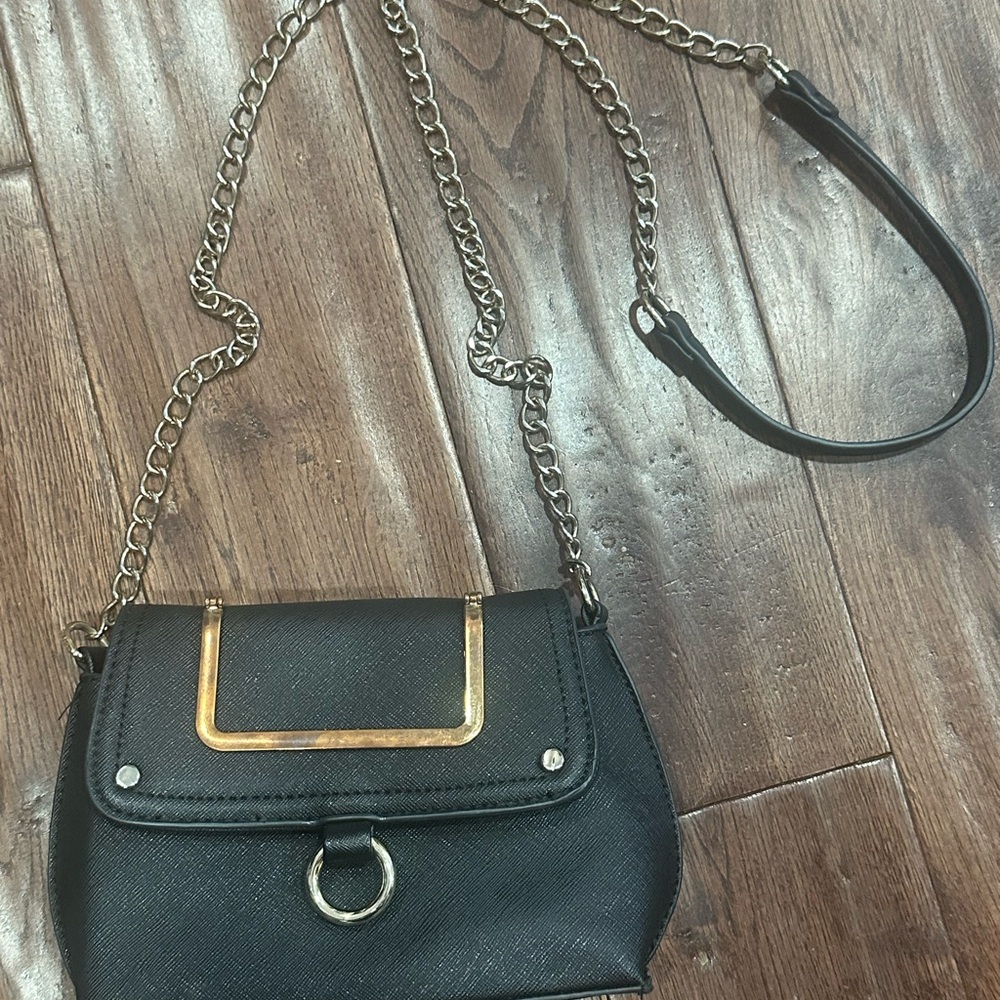 UNIQLO Small crossbody bag